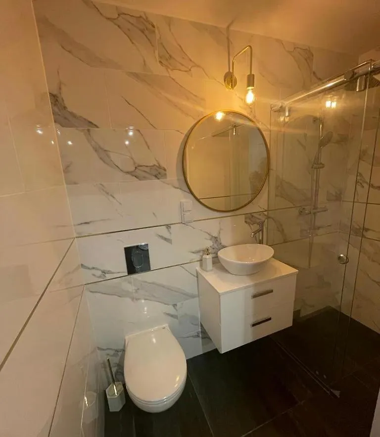 Apartament 80'S كولوبرزيغ بولندا